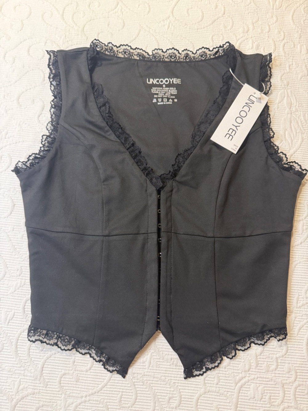 UNCOOYEE Black Lace Trim Button-Front Bustier Vest Crop. Small NWT